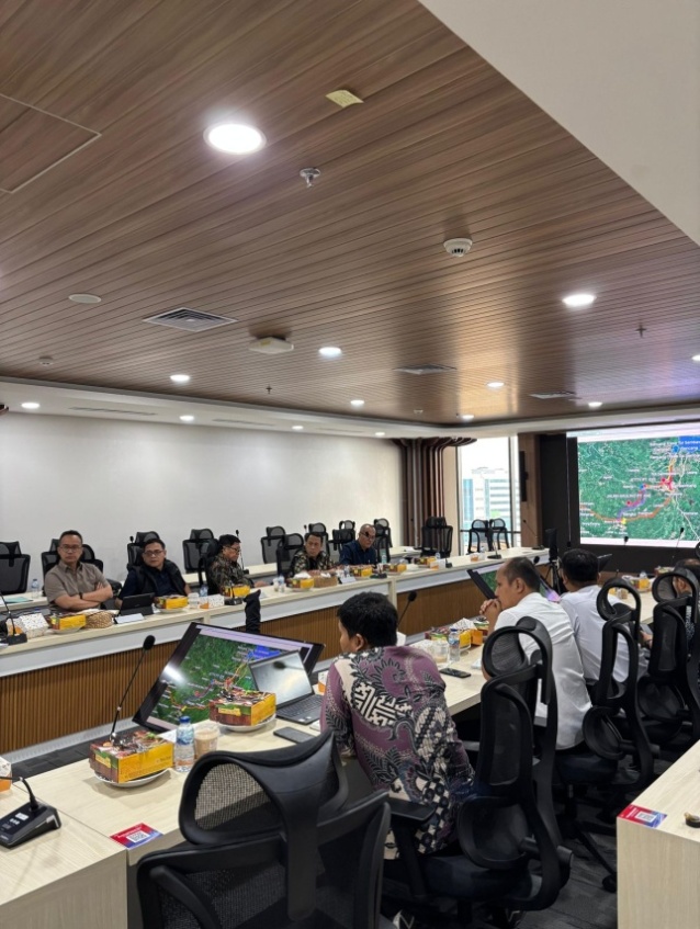 Rapat Rencana Pembangunan Jalan Khusus Batubara Menuju Pelabuhan Tanjung Carat 